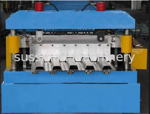 0.8-1.2mm Plattform-Rolle Boden-30KW, die Maschinen-Farbstahlfliesen-Maschine YX65-305-920 bildet