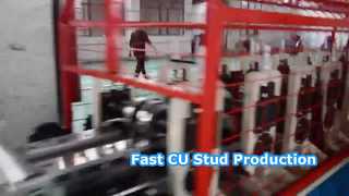 Manuelle CU-Stollenbahn-Rollformmaschine